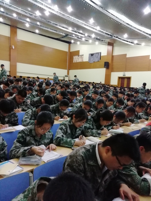 QQ图片20181011213700.jpg