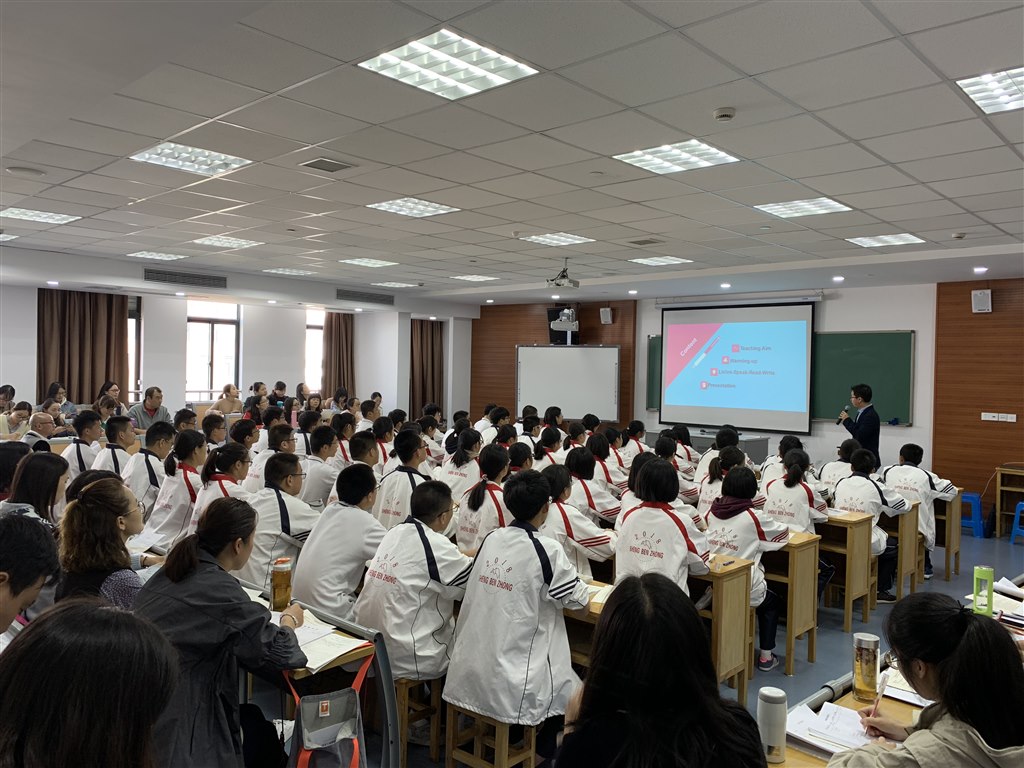 10.12教研活动2.JPG