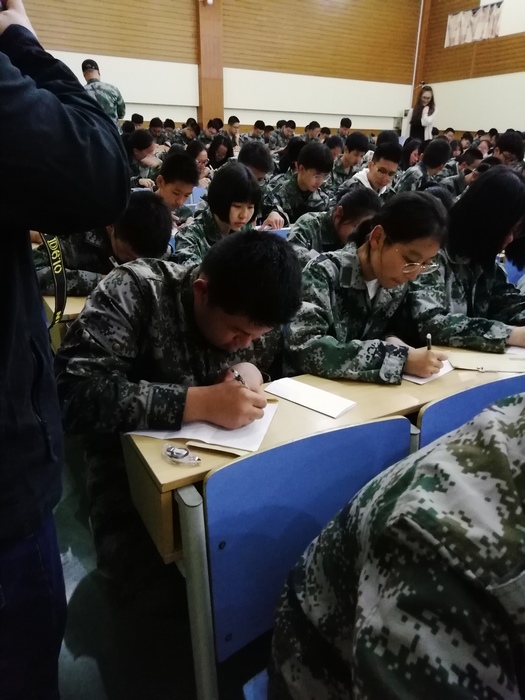 QQ图片20181011213626.jpg