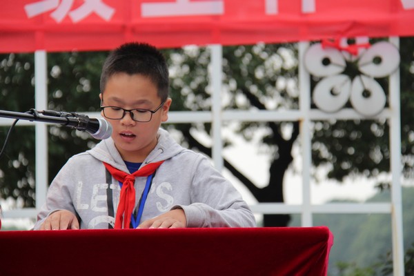 六年级学生会议 (5).JPG 六年级学生会议 (5).JPG