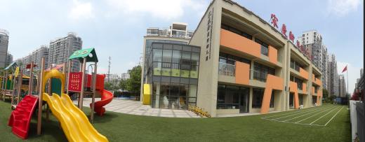 学校主楼.JPG
