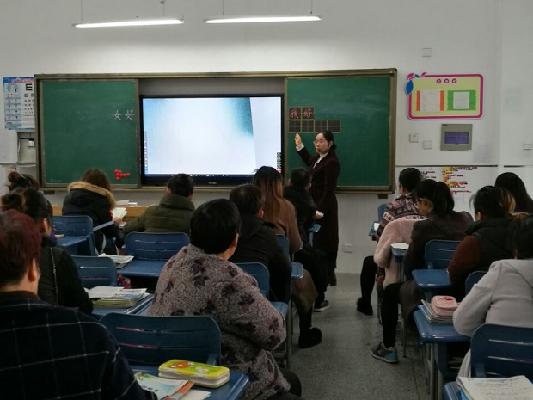 报道3-1.jpg 报道3-1.jpg