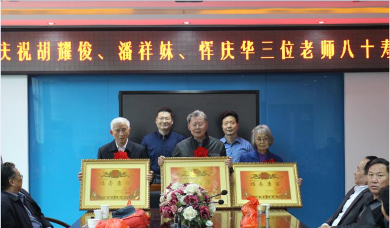 双击打开大图