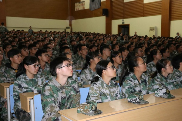 简讯 学生整体.jpg 简讯 学生整体.jpg