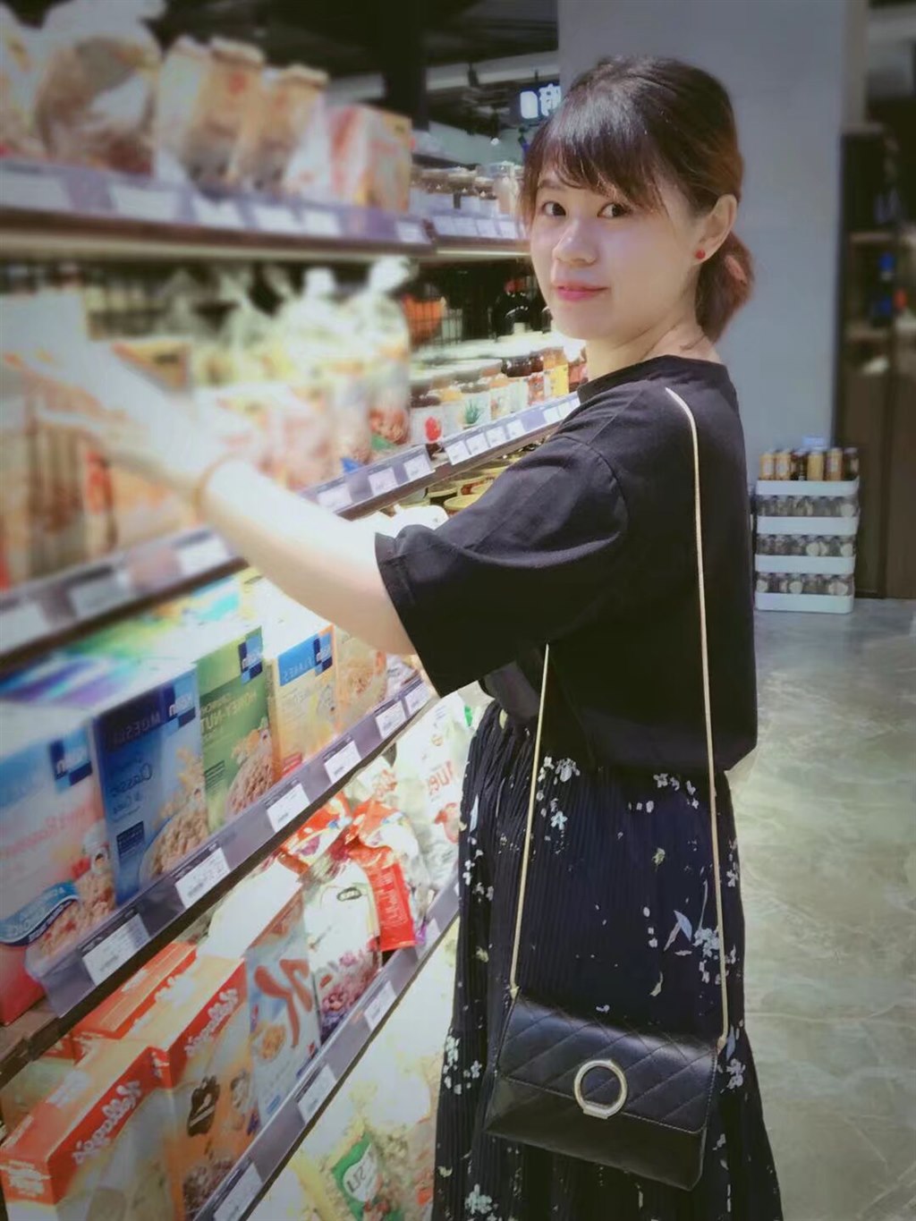 封小燕.jpg
