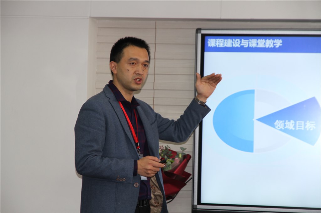 四1.JPG