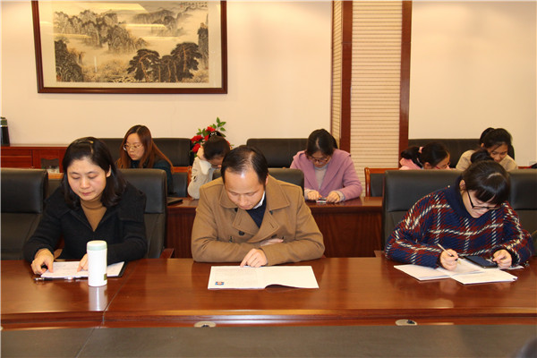 11月党员统一活动日暨预备党员表决会 (21).jpg