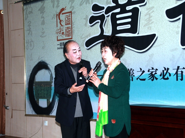 马杭初中戏曲进校园活动取得圆满成功3.JPG