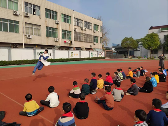 图片10.png 图片10.png