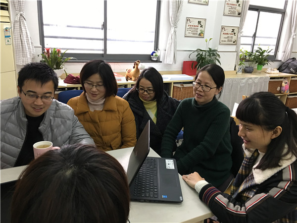 六年级.jpg