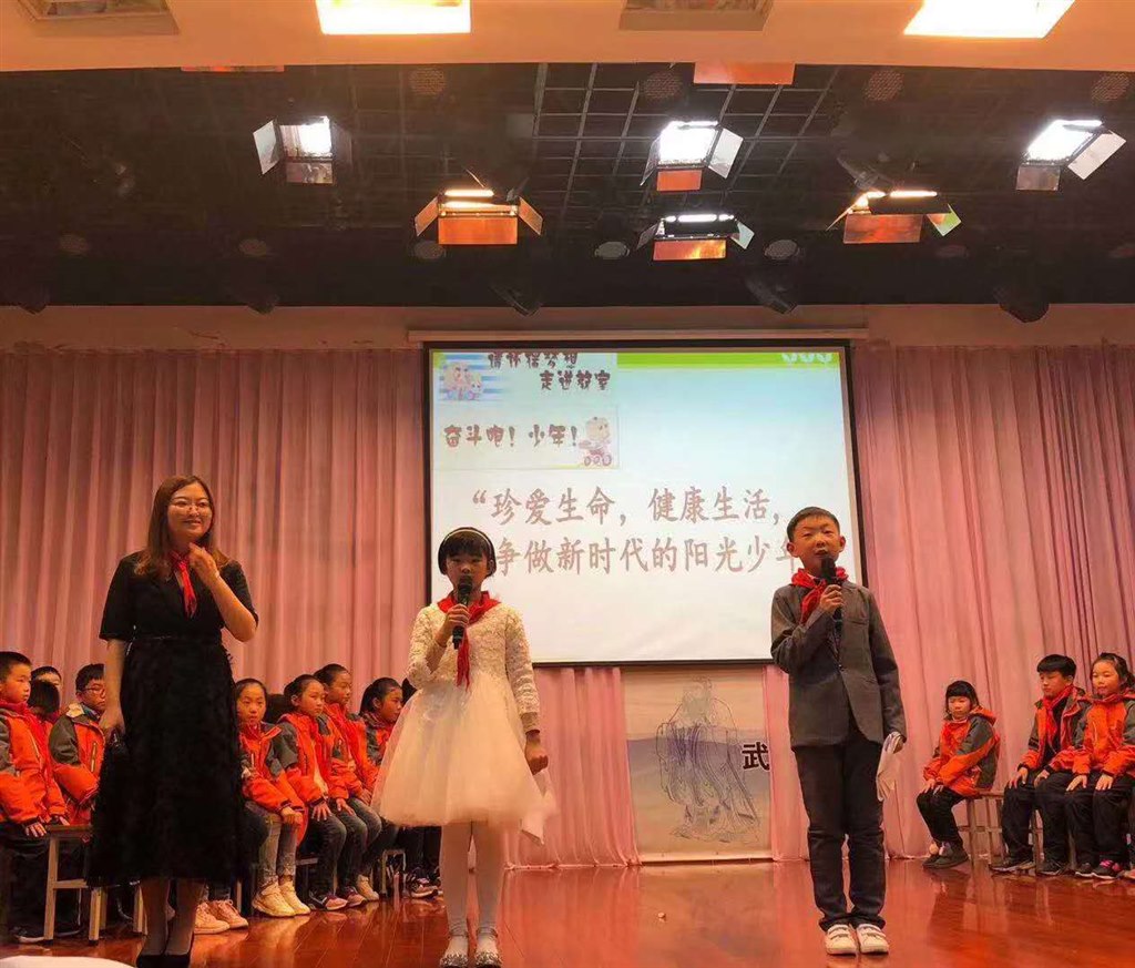 赵.jpg