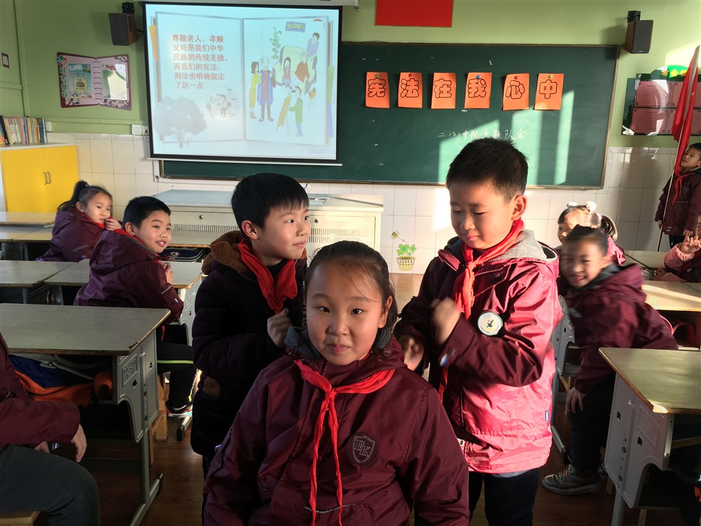 宪法中队活动照片IMG_6638.JPG