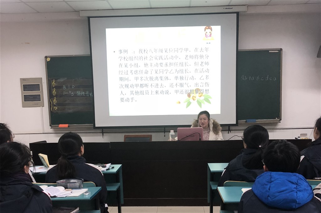 周涵钰_副本.jpg