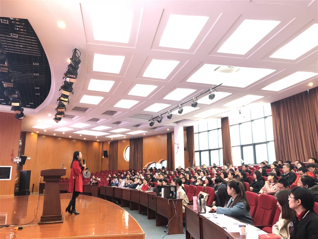 22期家长大学IMG_1027.JPG