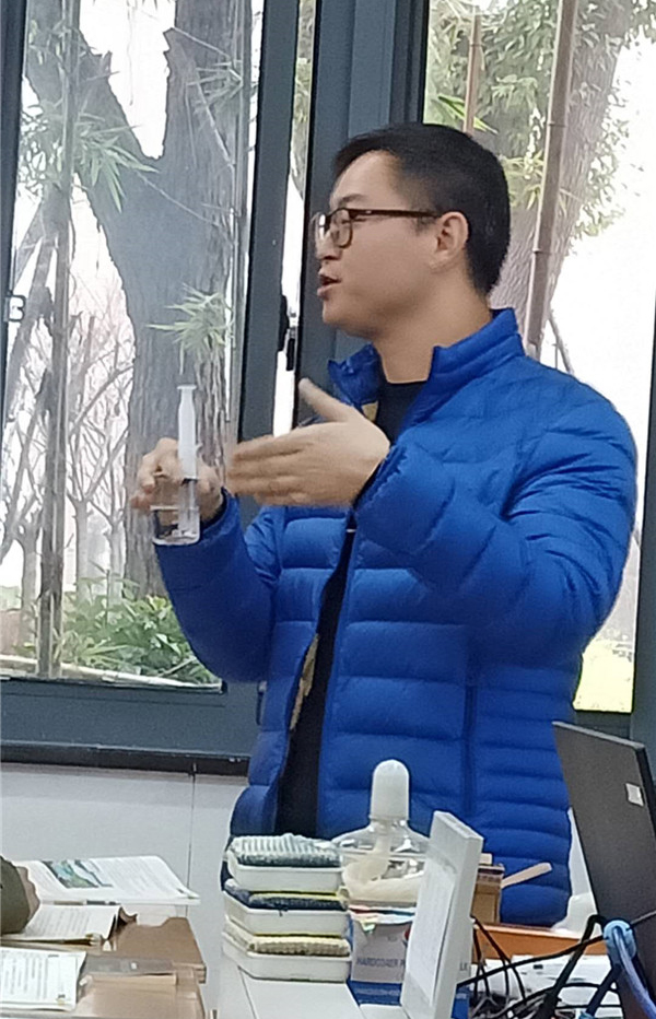 丁志广1.jpg