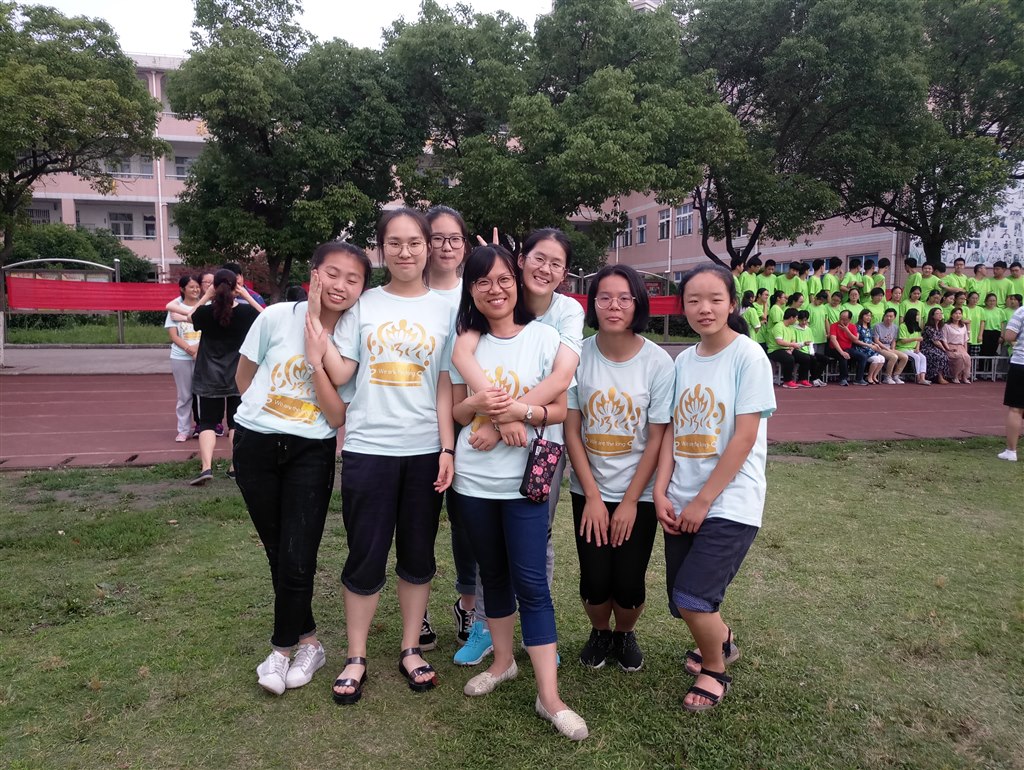 9f0cd23ca746af51048dfd4f7f5866ba.jpg