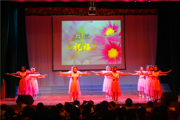 教师节表彰及领导慰问 021.jpg