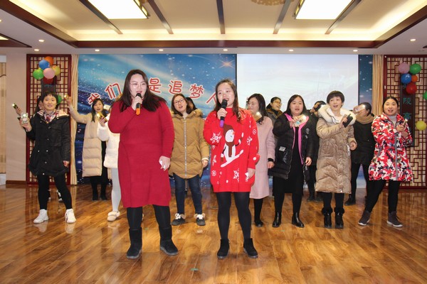 洛阳中心小学迎新晚会 (29).JPG