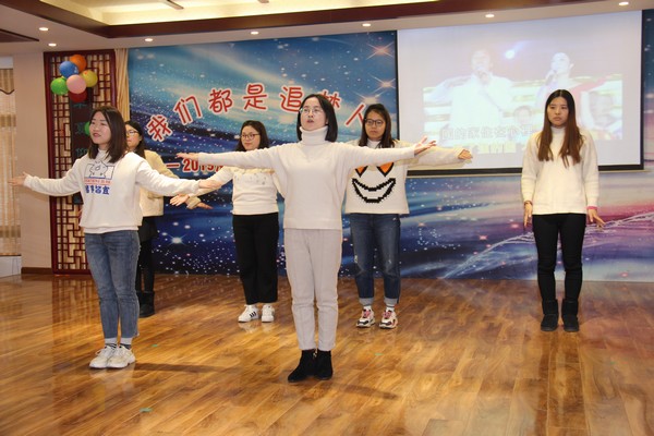 洛阳中心小学迎新晚会 (21).JPG