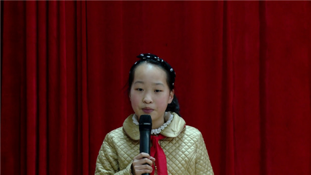 第四周升旗仪式[00_04_36][20150331-073325-7].JPG