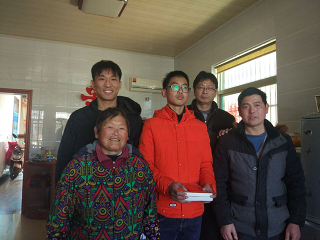932E1931BA39C7243FA56DD8DDE11D6A_副本.jpg