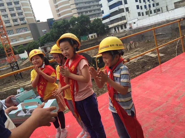 QQ图片20150926083358.jpg