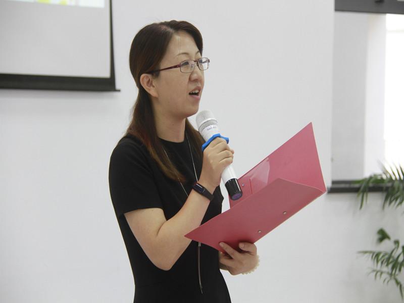 李校.jpg