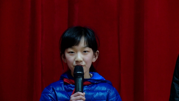 第四周升旗仪式[00_01_36][20150331-073202-3].JPG