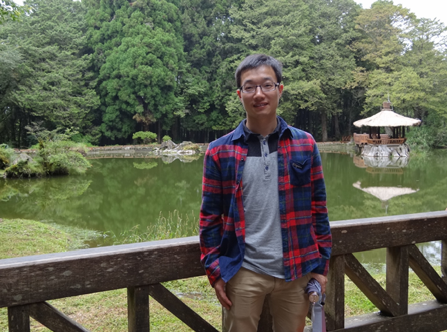 邹枫照片.png