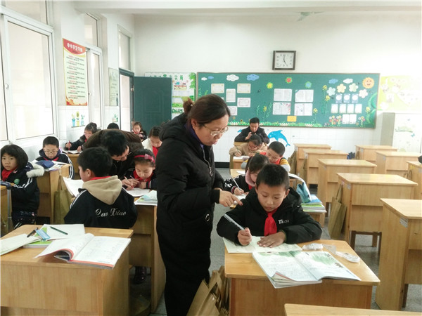 何达明、吴春亚.jpg