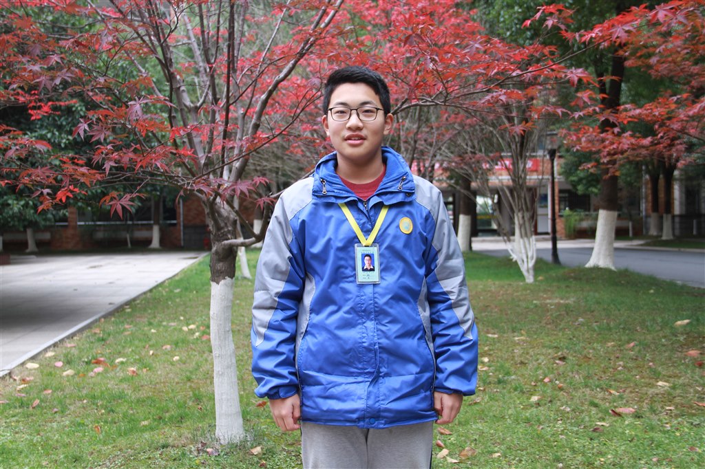 二13蒋宸.JPG 二13蒋宸.JPG