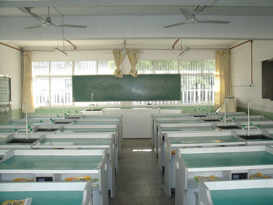 科学实验室