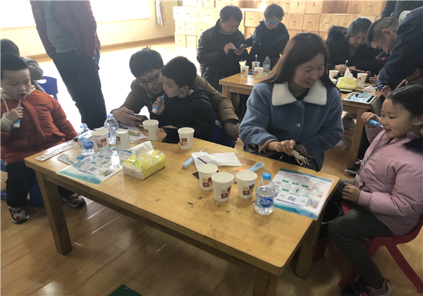 科学刷牙实践活动 (6).JPG