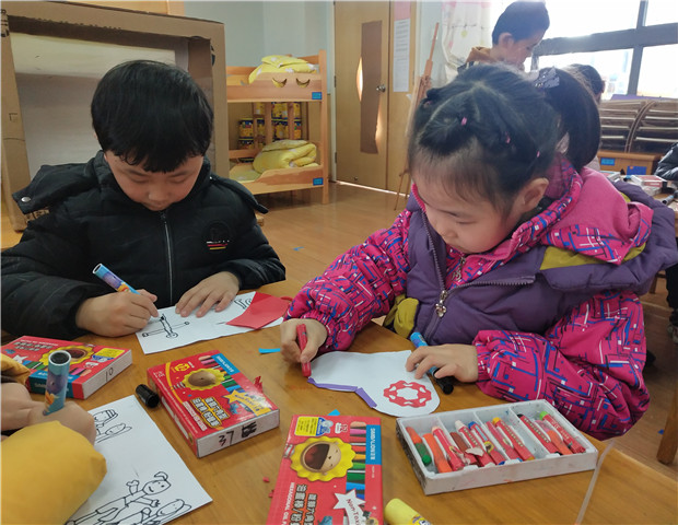 2019.3.8 龙幼乐享三八：爱在绽放，感恩有你1.jpg