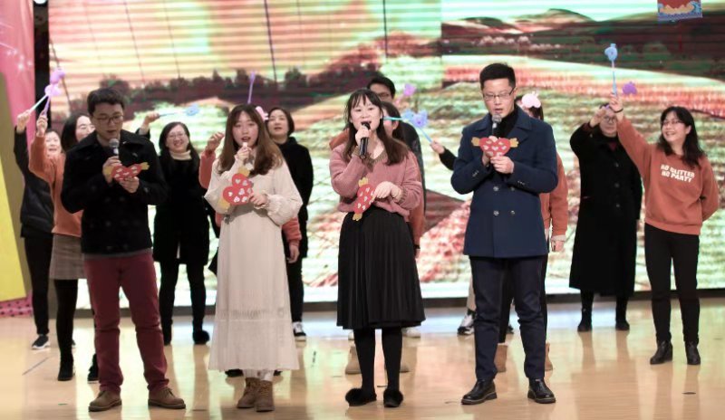 解小校区二年级.JPG