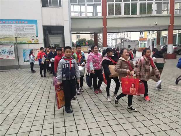 cb8156fec4cc49d5a74fd278fe663f33_副本.jpg
