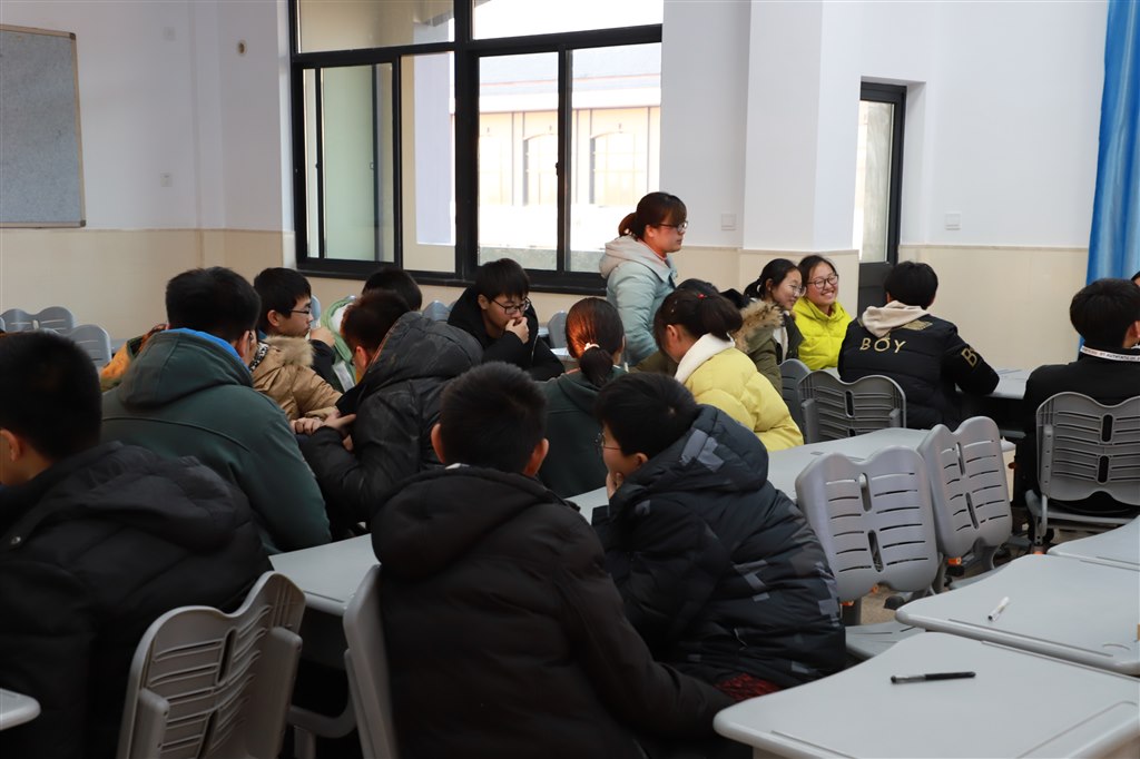 模拟政协.JPG