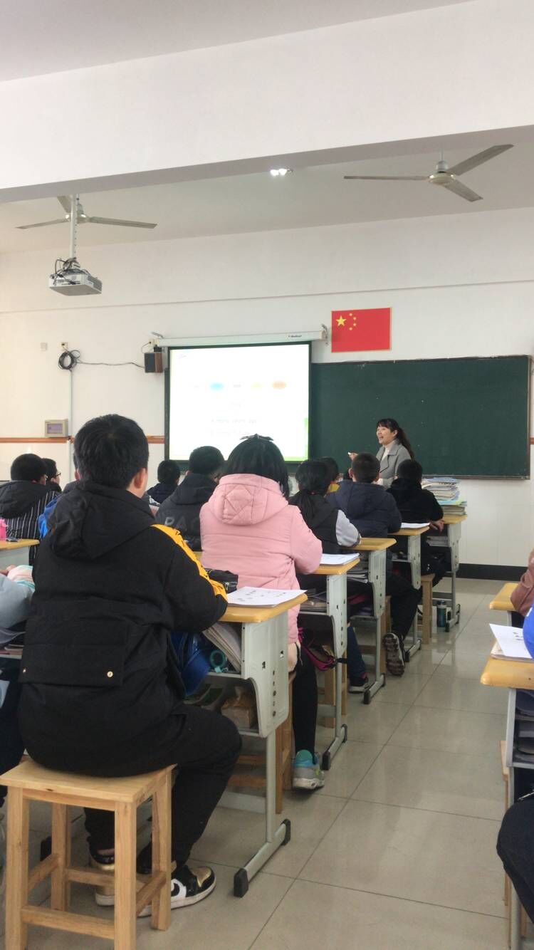 吴.jpg