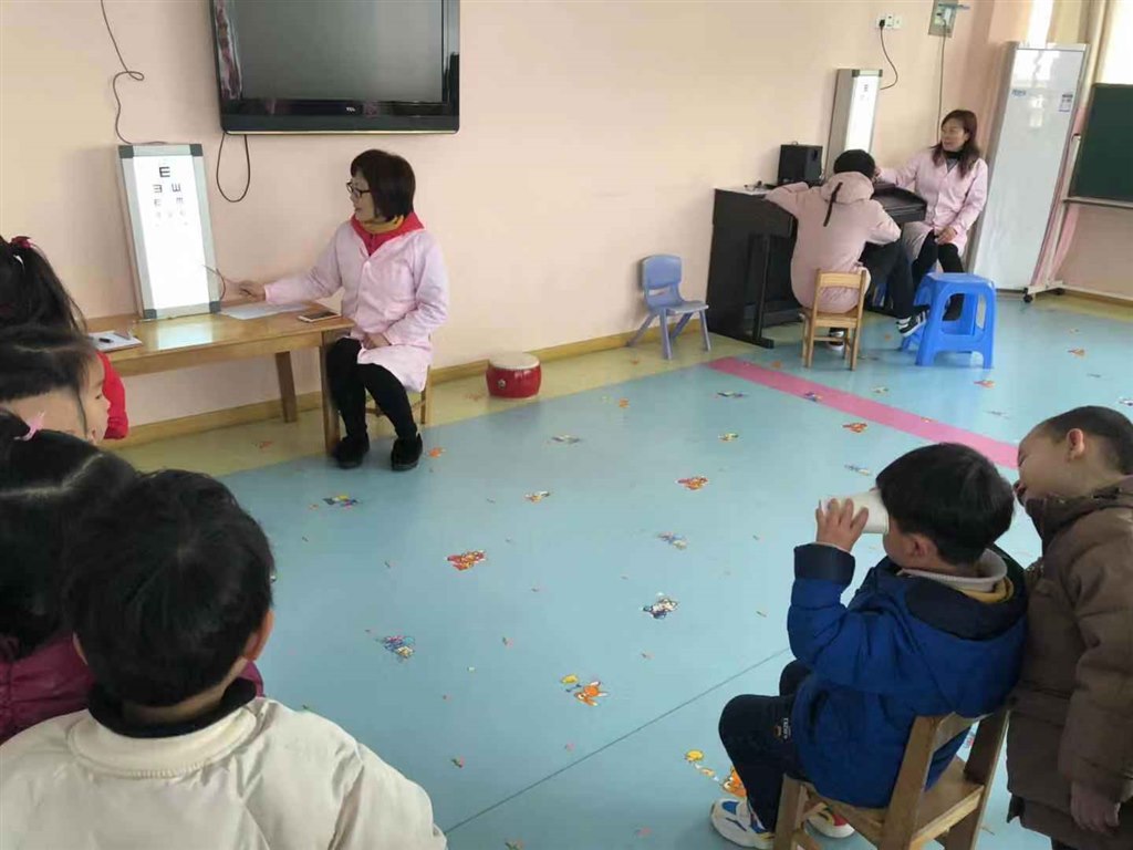 测视力3.jpg