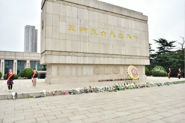 QQ图片20190402223230_meitu_4.jpg