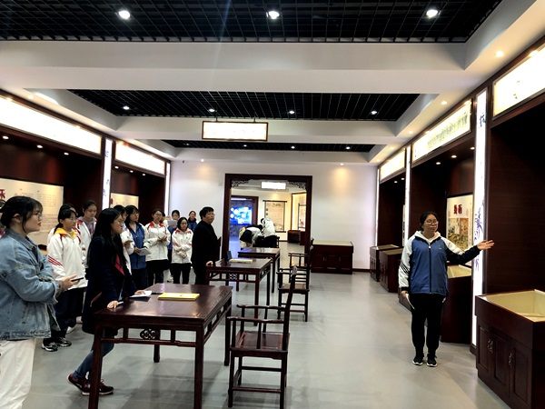 QQ图片20190404123049.jpg
