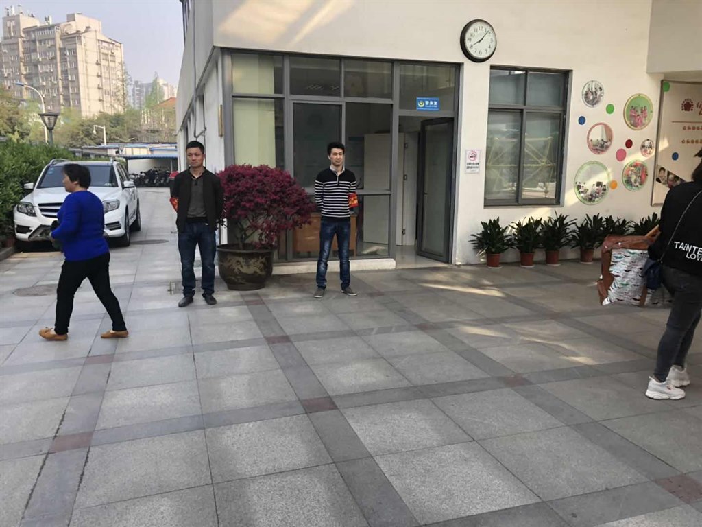 家长护卫队2.jpg