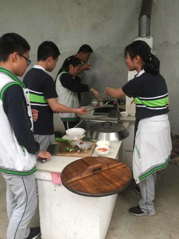 QQ图片20190429192438_副本.jpg
