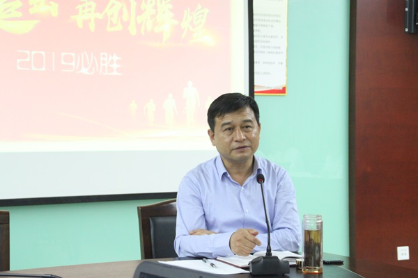 王奕飞.JPG