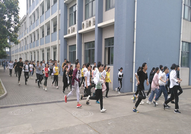 634FB0FFFC7B653BAD2C9581AF43F581_副本.jpg