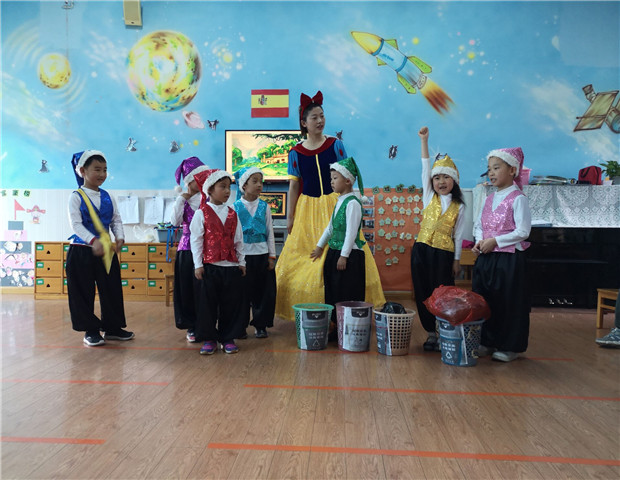 2019.5.17 龙幼嬉夏季：书韵润童心，书香伴童年4.jpg