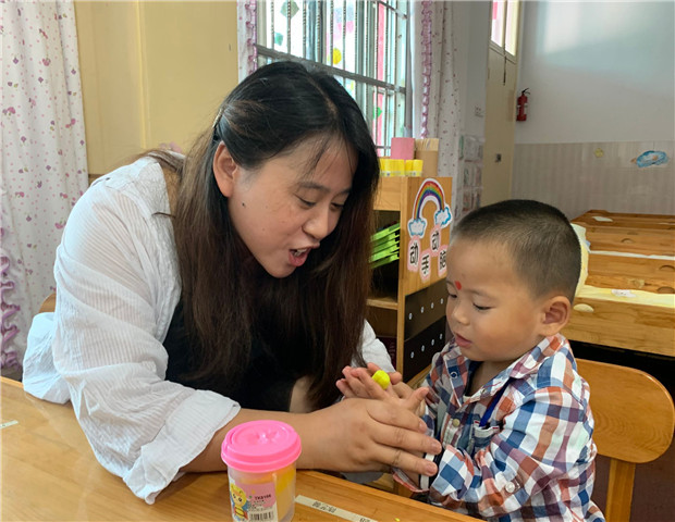 2019.5.18 龙贝贝早教园之四：能干大比拼，快乐同成长4.jpg