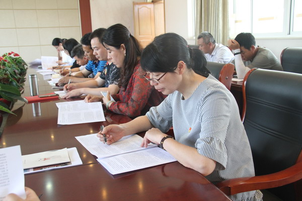 2_缩小大小.JPG 2_缩小大小.JPG