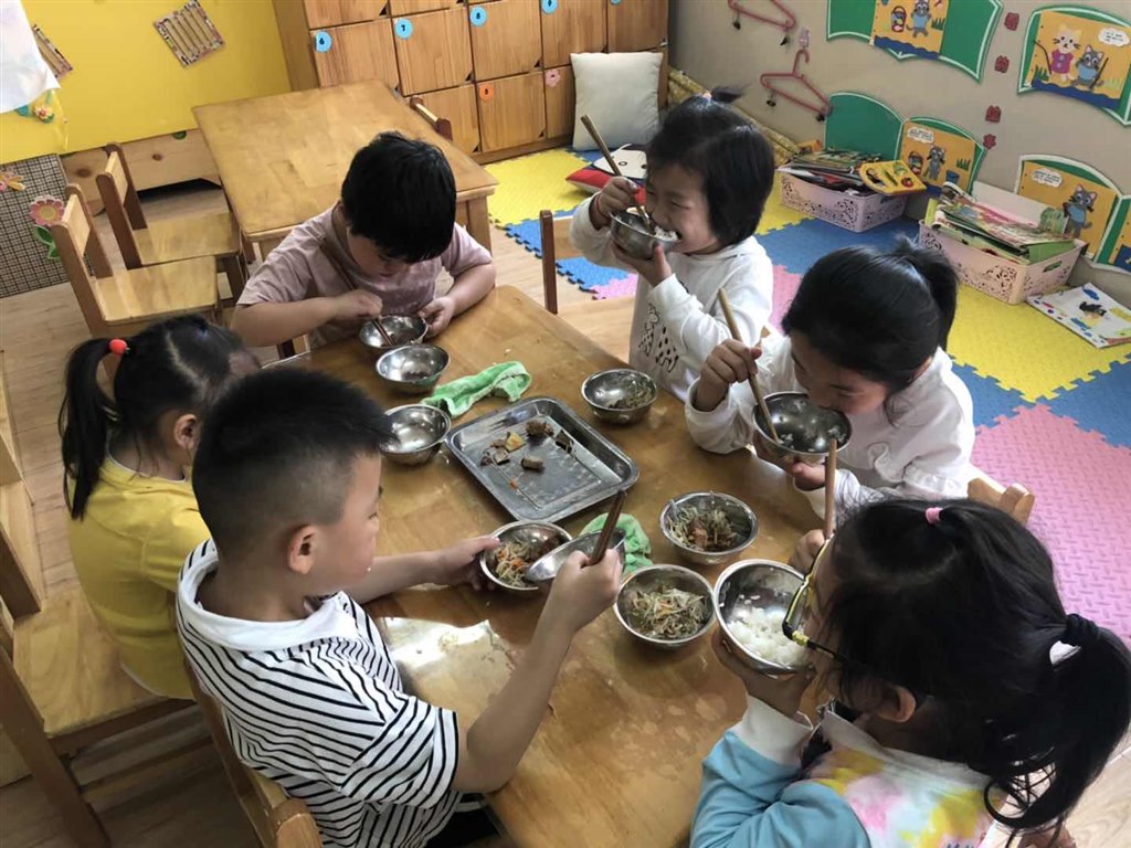 陪餐3.jpg