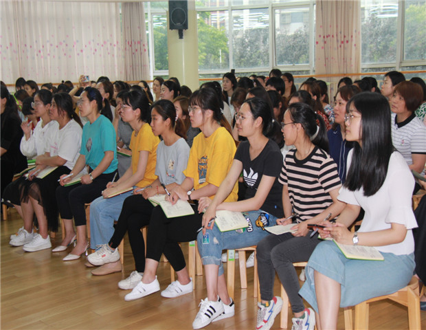 “六巧”评语 点亮心灯2.jpg